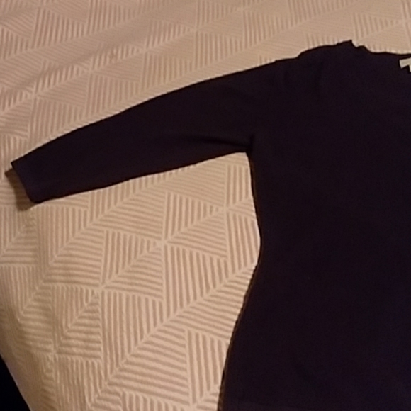 M NWB CASUALS Sweater - Picture 3 of 3